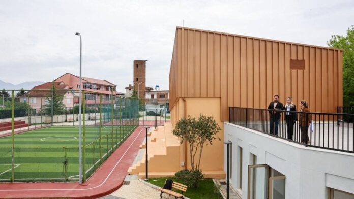 -800-0-1bb1c112f816fb00174528903f61cd54