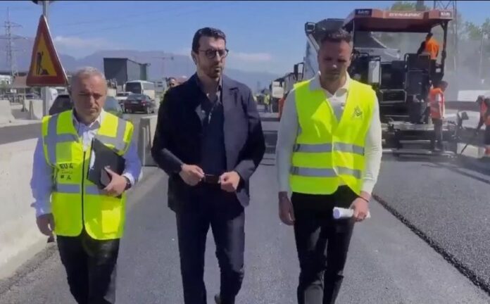 -800-0-6b8c815a9992df8a14bae3f152be0299