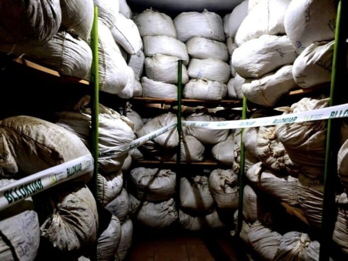 -800-0-b3fc4fc448835aea4ca617bc3e9bf5fc