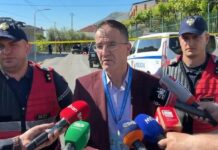 Atentati në Balldren të Lezhës, drejtori i policisë Lezhë: Viktimë mbeti burrë dhe grua, mjeti u qëllua teksa lëvizte