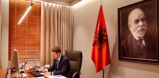 “Kosova nuk është e vetme”, ministri Ferit Hoxha: Çdo cenim i sigurisë së Prishtinës është cenim edhe për Tiranën