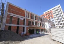 Shkolla e re 9-vjeçare në Astir do jetë gati për vitin e ri shkollor, Anuela Ristani: Do të akomodohen 1,000 nxënës dhe dy klasa për parashkollorët