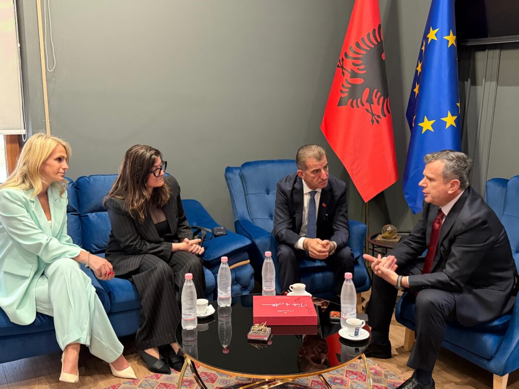 Ermal Nufi takon kreun ushtarak të NATO s në Bruksel