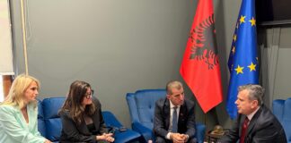 Ermal Nufi takon kreun ushtarak të NATO-s në Bruksel