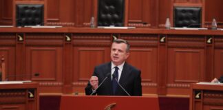 Balla i përvishet Shehajt në Kuvend: “Gënjen për tregun e karburanteve” Balla: Emërimi i ambasadorit të ri amerikan, dëshmi e partneritetit të fortë me SHBA