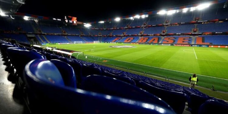 Shpërthen zjarri në stadium  anulohet ndeshja në Zvicër