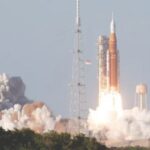 NASA rikthehet në Hënë. Niset misioni historik Artemis II (VIDEO)