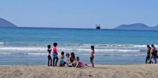 Ditët me diell mbushin Vlorën me vizitorë