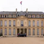 “Antikorrupsioni” zbarkon në Pallatin Elysee, hetime për kontratat publike të fituara nga e njëjta kompani, mbi dy mln euro dëm shtetit