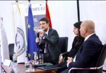 Ministri Hoxha në Durrës: Të rinjtë, shtylla kryesore e rrugës së Shqipërisë drejt BE-së