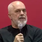 “A është e vërtetë që 9 vende kanë bllokuar Shqipërinë me veto?”/ Rama përgjigjet nga asambleja e PS në Durrës: Është barsoletë