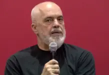 “A është e vërtetë që 9 vende kanë bllokuar Shqipërinë me veto?”/ Rama përgjigjet nga asambleja e PS në Durrës: Është barsoletë