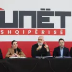 “Sot kemi pagën e përgjithshme mesatare 870 euro”, Rama nga Lushnja: Indeksimin e bënim vetëm për pensionet, sot edhe për pagat