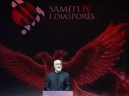 “Shqipëria do të bëhet”/ Rama citon Ismail Qemalin dhe Fan Nolin në Samitin e Diasporës: Amaneti i tyre e kërkon kombin tonë patjetër në BE