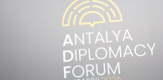 Ministri Hoxha në Forumin e Diplomacisë së Antalias