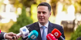 Përfundon takimi Kurti-Abdixhiku, kreu i LDK-së: Po përpiqemi të gjejmë zgjidhje për çështjen e presidentit