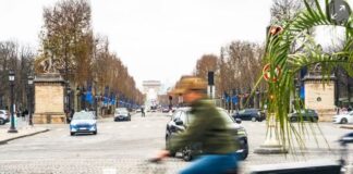 Si i zëvendësoi Parisi makinat me biçikletat