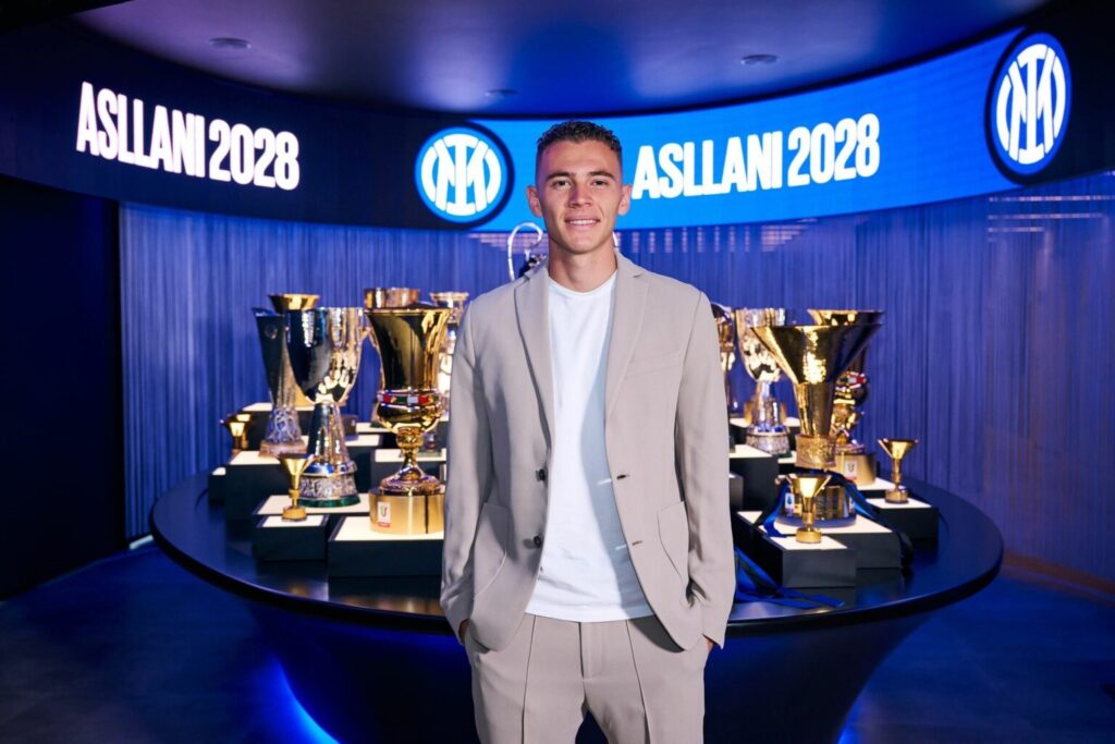 Asllani i  ngec  Inter  La Gazzetta ndez  alarmin   në verë sërish në treg