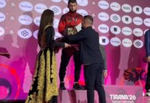 Evropiani i Mundjes në Tiranë/ Islam Dudaev e mbyll me medalje të argjendtë