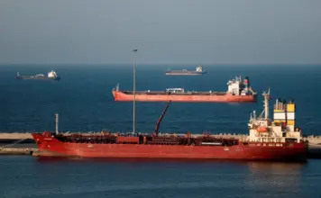 Opsionet e Teheranit për t’iu përgjigjur bllokadës detare të Ngushticës së Hormuzit, çfarë nënkuptojnë kërcënimet e Trump për anijet e vogla iraniane