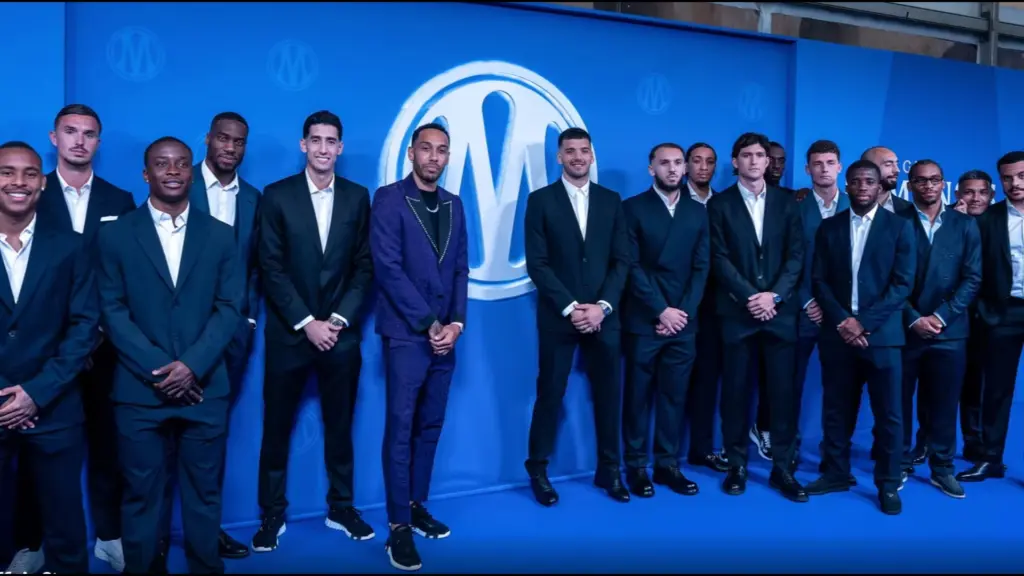 revolucion-te-olympique-marseille-prezantohet-logo-e-re-e-klubit-mes-historise-dhe-se-ardhmes