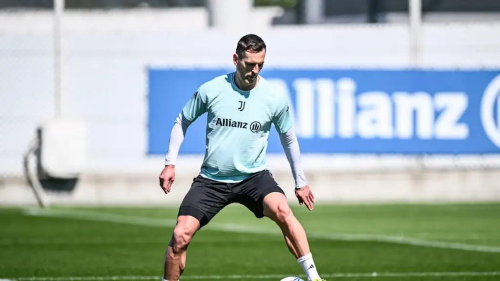 Juventus  Milik  i mallkuar   polaku pëson një tjetër dëmtim muskular