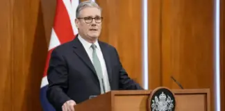 “Jeni të vjetër, nuk keni një marinë të vërtetë”/ Starmer i përgjigjet deklaratës së Trump: Thoni ç’të doni, Britania nuk përfshihet në luftë