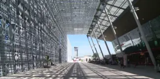 Investimet e Kastratit transformojnë ‘TIA’, shtohen pasagjerët dhe ulen çmimet