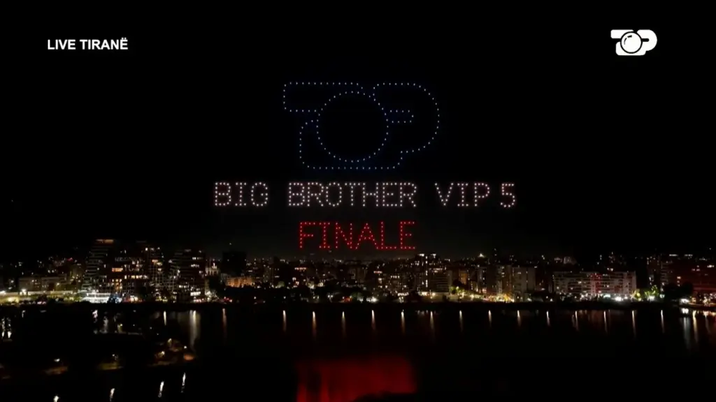 Nis finalja e madhe e Big Brother VIP 5  spektakël me 500 dronë në Tiranë  Ledion Liço  Madhështi nuk është të ndriçosh  por 