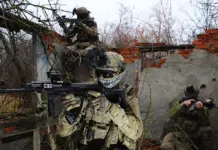 BBC: Mbi 200 mijë ushtarë rusë janë vrarë në luftën në Ukrainë