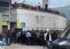 Dhunë dhe përplasje përpara ndeshjes Elbasan-Tirana, ndërhyn policia