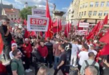 ‘Nuk dorëzohemi’ studentët shqiptarë protestojnë në Shkup: Gjuha shqipe është një e drejtë që na takon