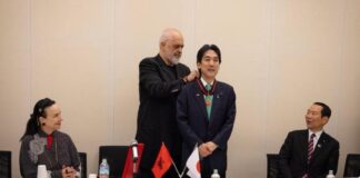 Vizita e Ramës në Tokio, kryeministri publikon fotot nga takimi me Ligën Parlamentare e Miqësisë Japoni–Shqipëri