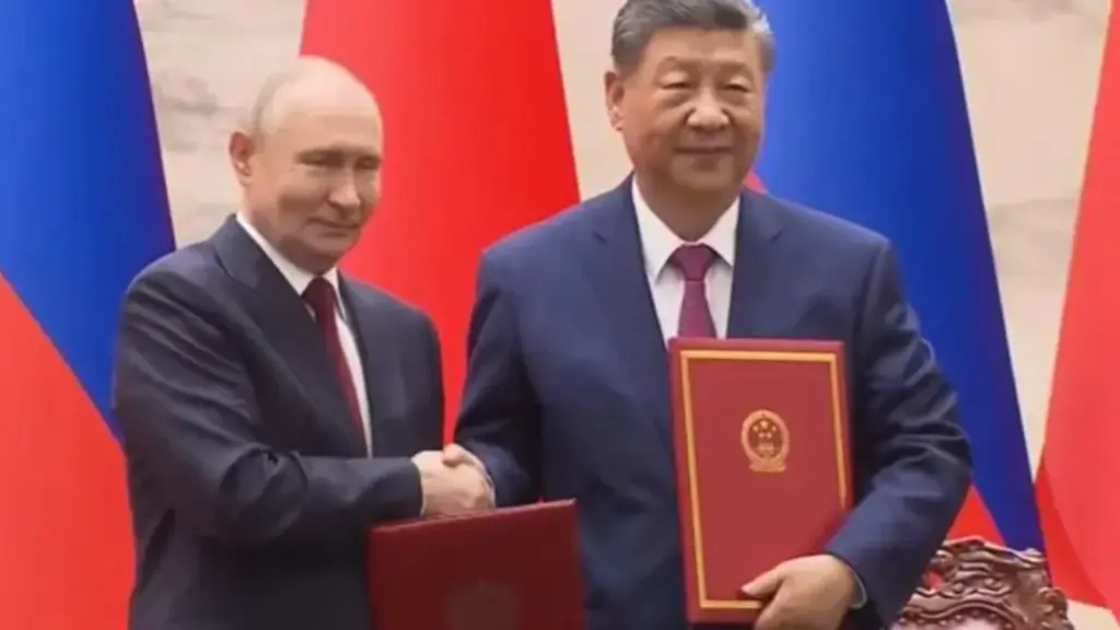 Xi Jinping  Kina dhe Rusia duhet të jenë  fortesa strategjike  për njëra tjetrën  Putin premton mbështetje energjetike