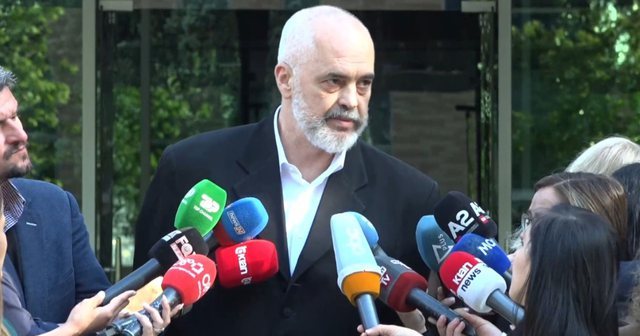 Reagim i Kryeministrit Edi Rama për sulmet ndaj Emirateve të Bashkuara Arabe