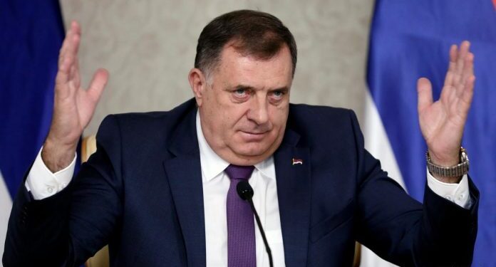 Dodik sërish në shënjestër të Uashingtonit  SHBA po shqyrton rikthimin e tij në listën e zezë