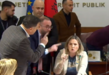 Flutura Açka thumbon demokratët pas marrëveshjes me PS: Me delëri nuk vihet në pushtet