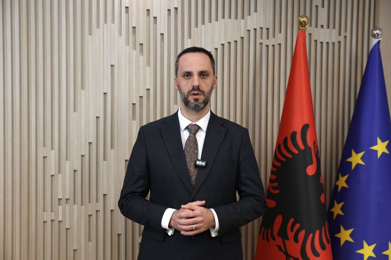 Operacioni në Sarandë  reagon ministri Lamallari  S ka vend në Policinë e Shtetit për ata që bëhen palë me krimin