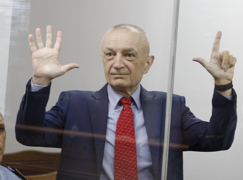 Ilir Meta i shkruan letër kreut të SPAK  Lejoni publikimin e kontratës së lobimit të LSI në SHBA  ndryshe më mohohet mbrojtja efektive