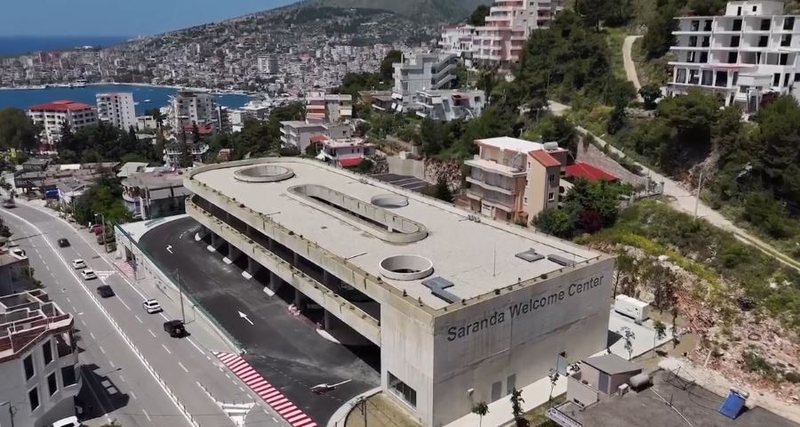 Saranda me parkimin e parë publik  Koçiu  Infrastrukturë moderne  do menaxhojë fluksin e turizmit