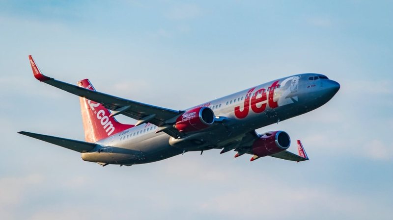 Piloti pëson atak në zemër gjatë fluturimit  terror në ajër për 220 pasagjerë që fluturonin nga Tenerife në Birmingham
