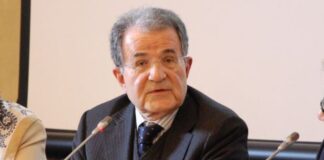 Evropa po sillet si shërbëtore e Trump