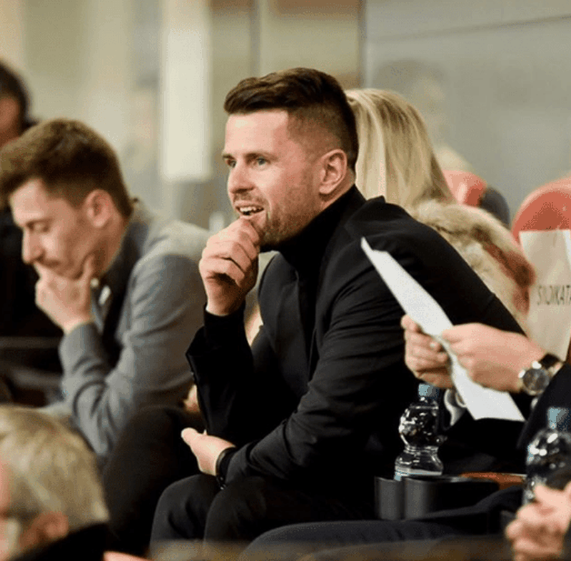 Gazeta greke trazon rrjetin  Futbollisti Andi Lila dhe një biznesmen i fuqishëm shqiptar do të blejnë ekipin e PAS Janina
