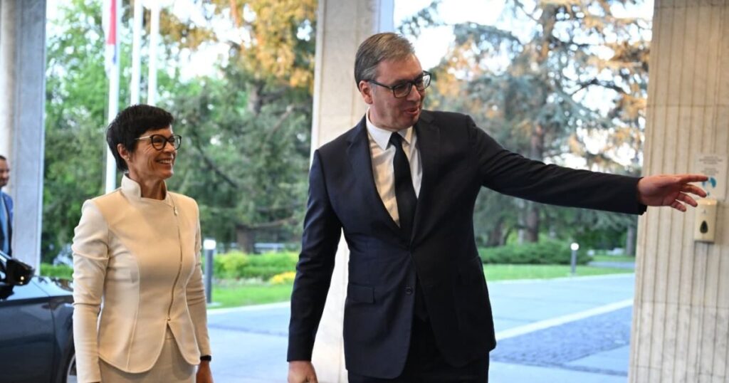 BE i ndërpret fondet Serbisë për planin e zhvillimit  Marta Kos  Nuk ka pagesa pa zgjidhur problemet me gjyqësorin