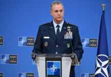 A është gati NATO për mision në Ngushticën e Hormuzit? Flet komandanti më i lartë ushtarak i aleancës