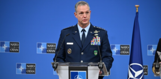 A është gati NATO për mision në Ngushticën e Hormuzit? Flet komandanti më i lartë ushtarak i aleancës