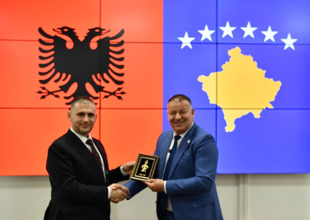 Drejtori i Përgjithshëm i Policisë së Shtetit Skender Hita  vizitë zyrtare në Policia e Kosovës