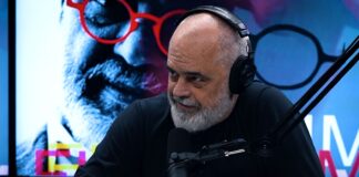 Shërbimet online/ “Qytetarët ‘mbarojnë punë’ me një klik”, Rama: Shqipëria, në vendin e parë në rajon për prokurimet publike