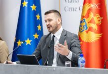 Iniciativa për tërheqjen e njohes së Kosovës/ Ministri shqiptar Marash Dukaj përplaset me serbët në Mal të Zi