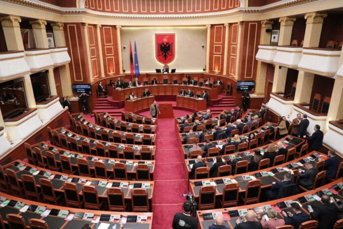 Kuvendi-i-Shqiperise-1-1024x683 (1)